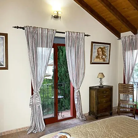 Nabrisa Marbella, 5 Bedroom, Private Pool, Garden, Bbq Marbella