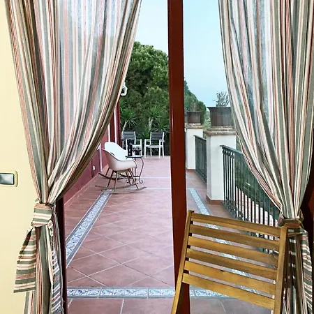 Nabrisa Marbella, 5 Bedroom, Private Pool, Garden, Bbq