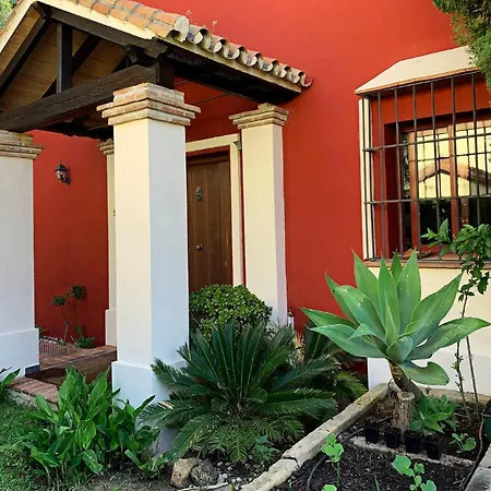 Nabrisa Marbella, 5 Bedroom, Private Pool, Garden, Bbq Villa *