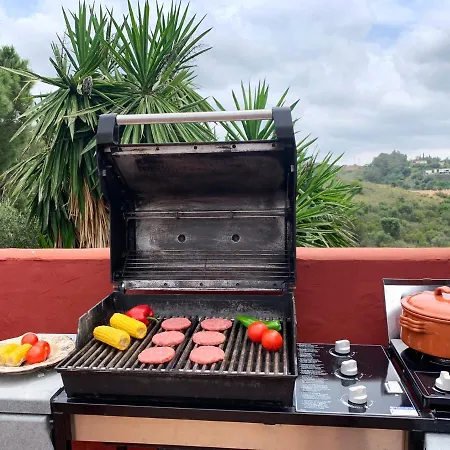 Vila Nabrisa Marbella, 5 Bedroom, Private Pool, Garden, Bbq *