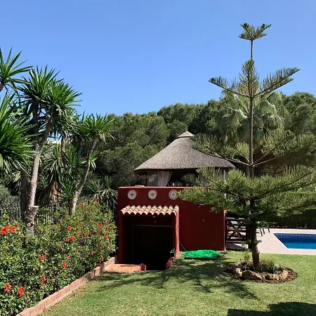 Nabrisa Marbella, 5 Bedroom, Private Pool, Garden, Bbq Villa Marbella