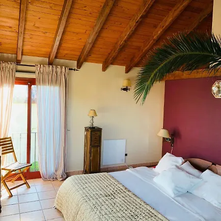 Willa Nabrisa Marbella, 5 Bedroom, Private Pool, Garden, Bbq Marbella