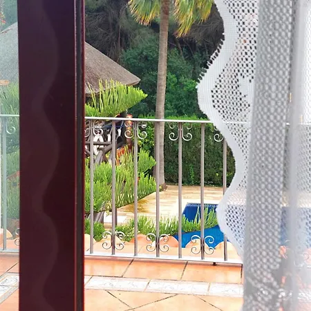 Nabrisa Marbella, 5 Bedroom, Private Pool, Garden, Bbq Villa Marbella