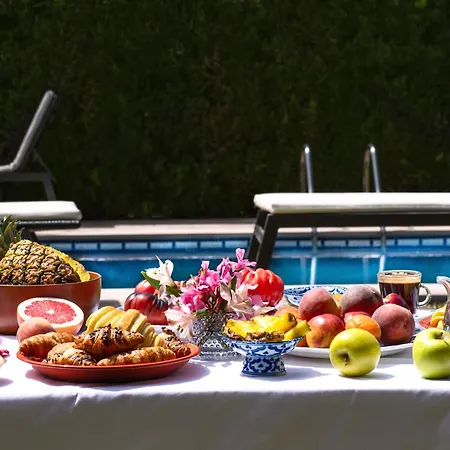 Nabrisa Marbella, 5 Bedroom, Private Pool, Garden, Bbq Vila *