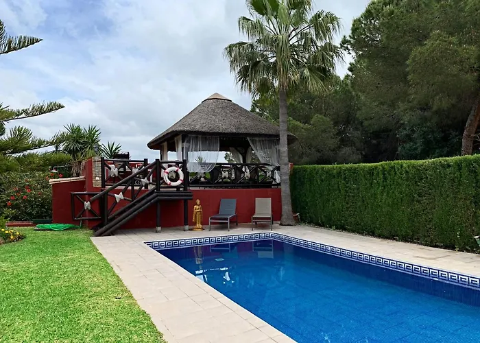 Nabrisa Marbella, 5 Bedroom, Private Pool, Garden, Bbq فيلة ماربيا