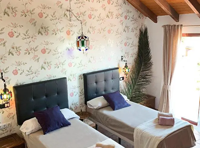 Nabrisa Marbella, 5 Bedroom, Private Pool, Garden, Bbq ماربيا