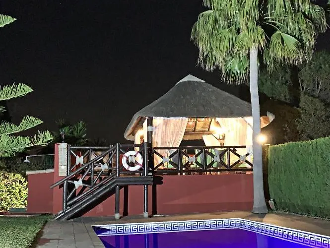 فيلة Nabrisa Marbella, 5 Bedroom, Private Pool, Garden, Bbq