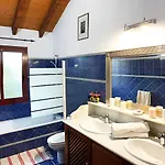 Nabrisa Marbella, 5 Bedroom, Private Pool, Garden, Bbq