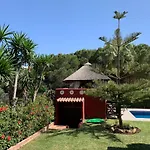 Nabrisa Marbella, 5 Bedroom, Private Pool, Garden, Bbq Вілла Марбелья
