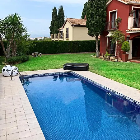 Nabrisa Marbella, 5 Bedroom, Private Pool, Garden, Bbq