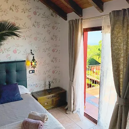 Nabrisa Marbella, 5 Bedroom, Private Pool, Garden, Bbq *