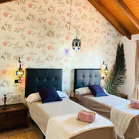 Nabrisa Marbella, 5 Bedroom, Private Pool, Garden, Bbq *