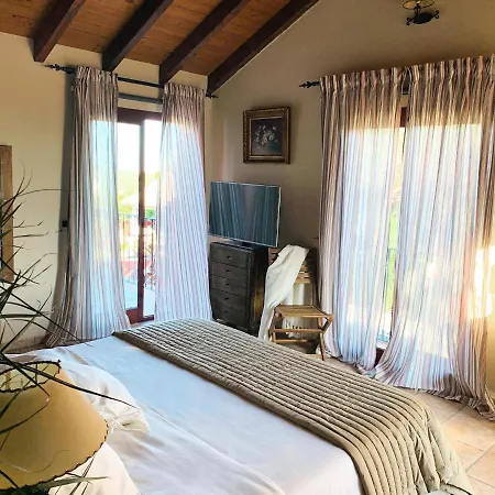 Nabrisa Marbella, 5 Bedroom, Private Pool, Garden, Bbq