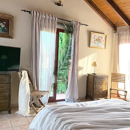 Nabrisa Marbella, 5 Bedroom, Private Pool, Garden, Bbq Villa Marbella