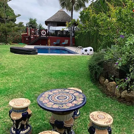 Nabrisa Marbella, 5 Bedroom, Private Pool, Garden, Bbq