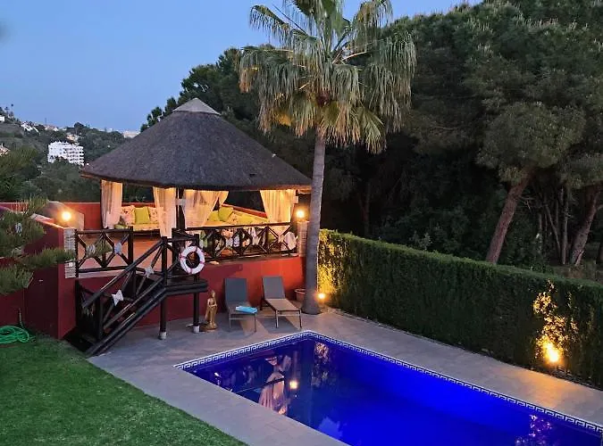 Nabrisa Marbella, 5 Bedroom, Private Pool, Garden, Bbq