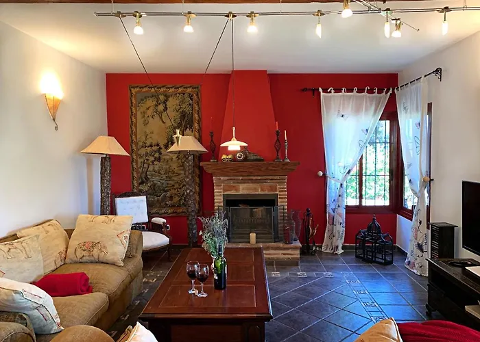 빌라 Nabrisa Marbella, 5 Bedroom, Private Pool, Garden, Bbq 마르베야