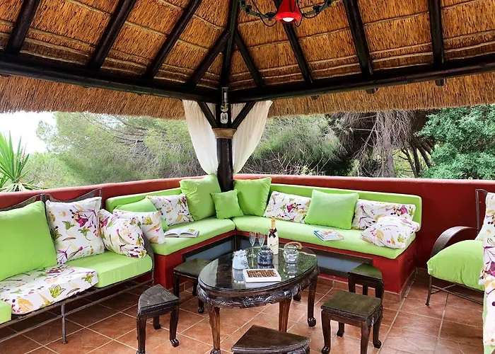 Nabrisa Marbella, 5 Bedroom, Private Pool, Garden, Bbq * 마르베야