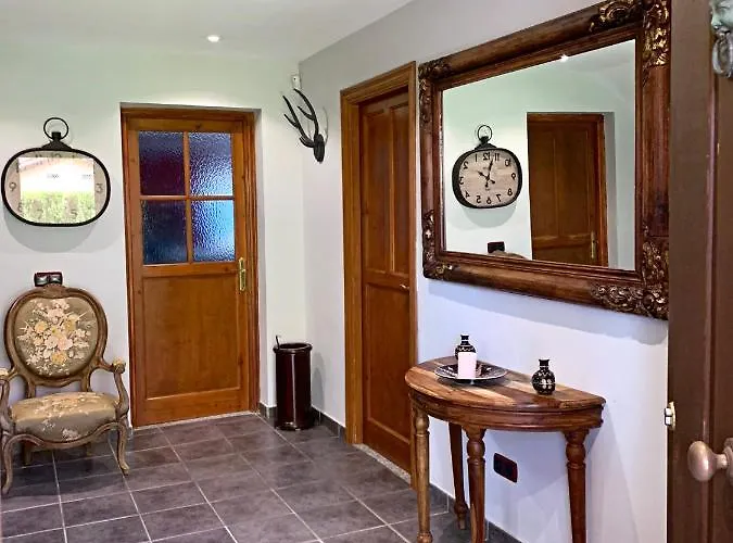 Nabrisa Marbella, 5 Bedroom, Private Pool, Garden, Bbq