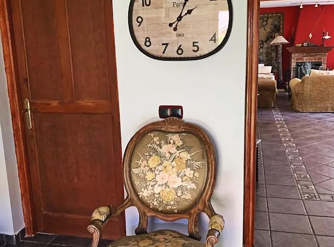 Nabrisa Marbella, 5 Bedroom, Private Pool, Garden, Bbq * 马尔韦利亚