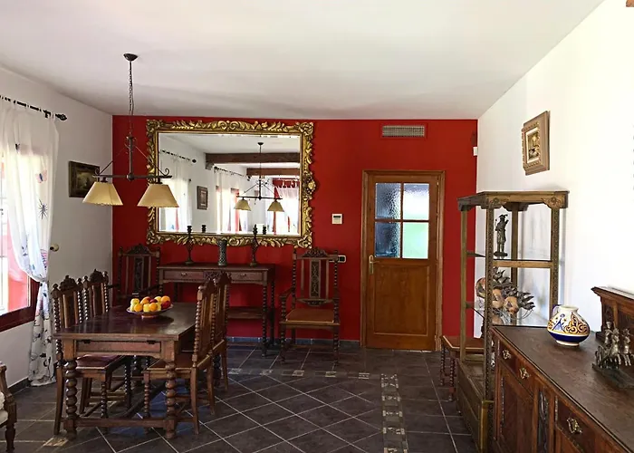 Nabrisa Marbella, 5 Bedroom, Private Pool, Garden, Bbq 别墅 *