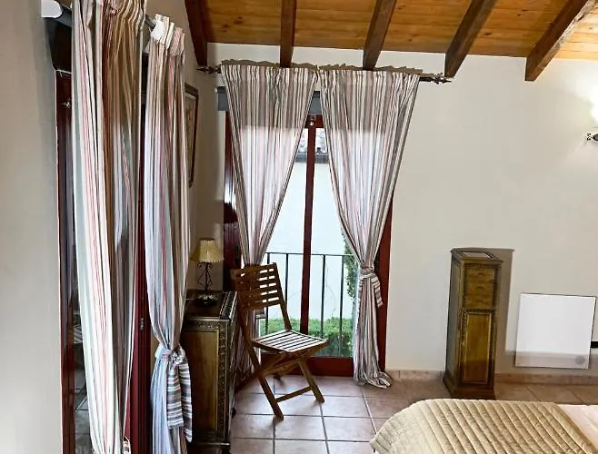 Nabrisa Marbella, 5 Bedroom, Private Pool, Garden, Bbq 马尔韦利亚