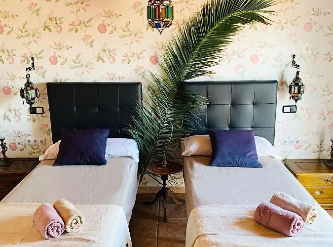 Nabrisa Marbella, 5 Bedroom, Private Pool, Garden, Bbq 빌라 *