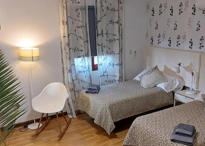 빌라 Nabrisa Marbella, 5 Bedroom, Private Pool, Garden, Bbq *