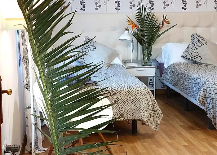 Nabrisa Marbella, 5 Bedroom, Private Pool, Garden, Bbq 빌라