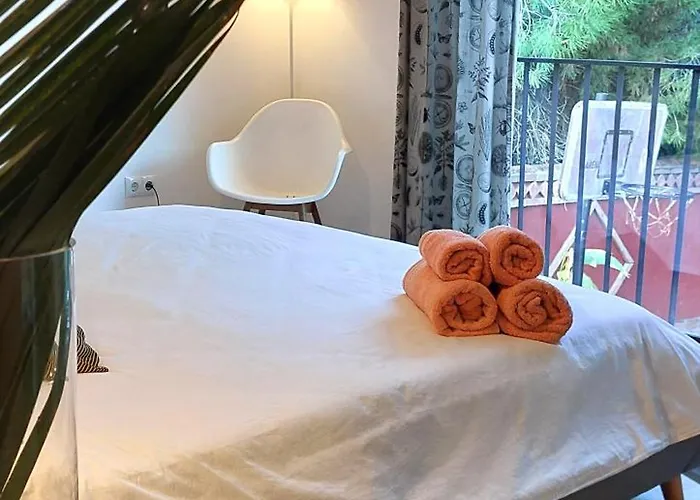 Nabrisa Marbella, 5 Bedroom, Private Pool, Garden, Bbq 别墅 马尔韦利亚