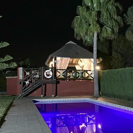 Nabrisa Marbella, 5 Bedroom, Private Pool, Garden, Bbq ヴィラ *